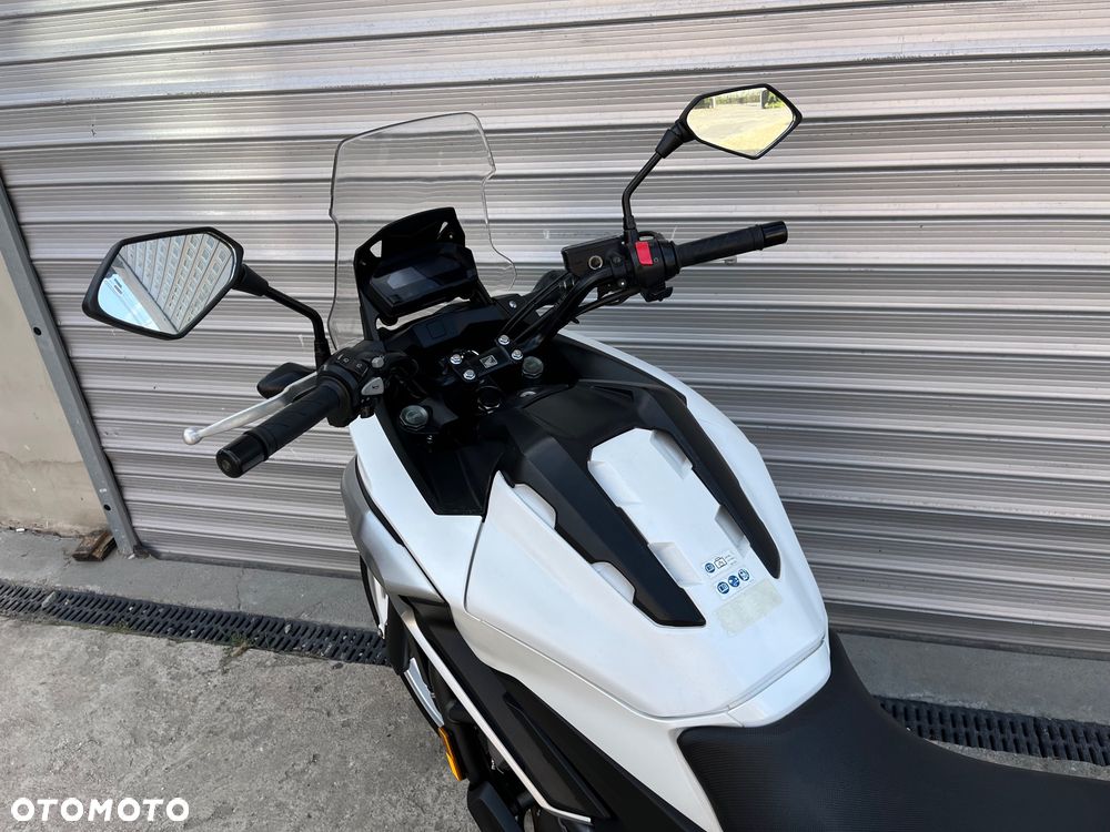 Honda NC - 9