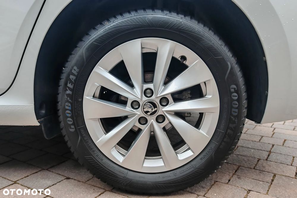 Skoda Scala 1.0 TSI Ambition DSG - 35