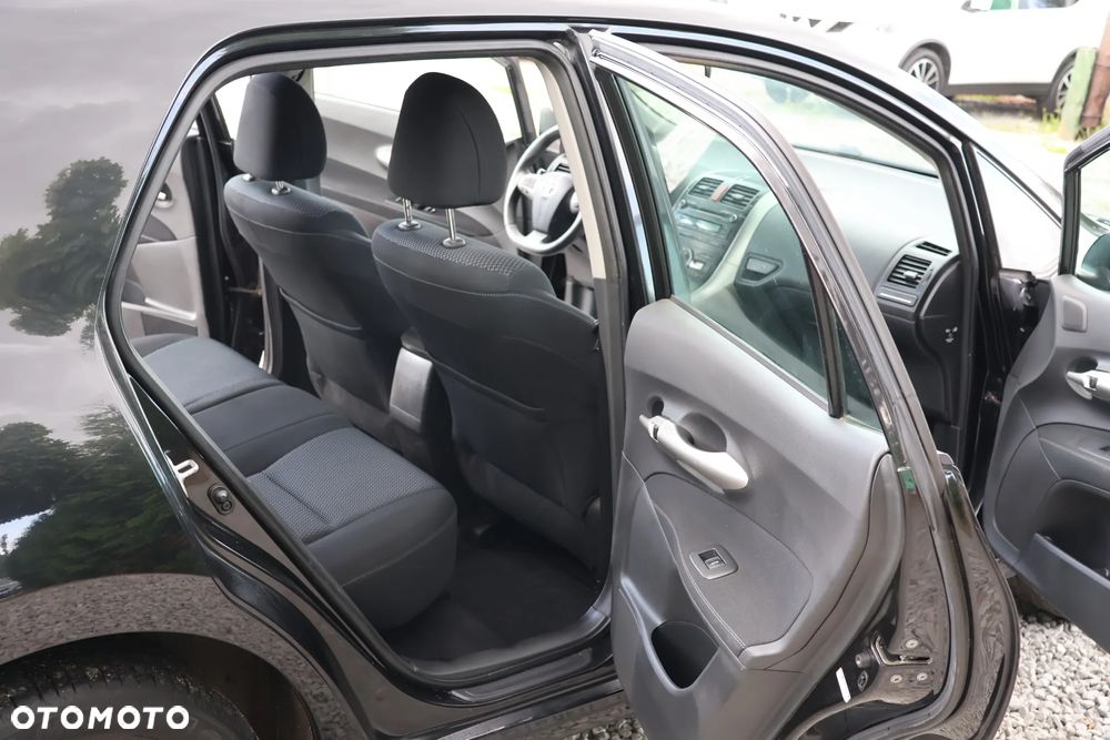 Toyota Auris 1.6 Dynamic - 12