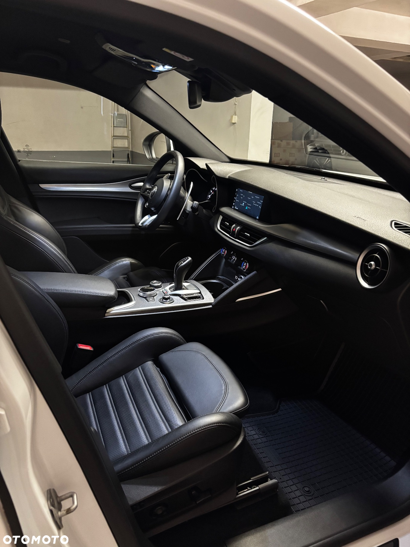 Alfa Romeo Stelvio 2.0 Turbo Veloce Q4 - 9