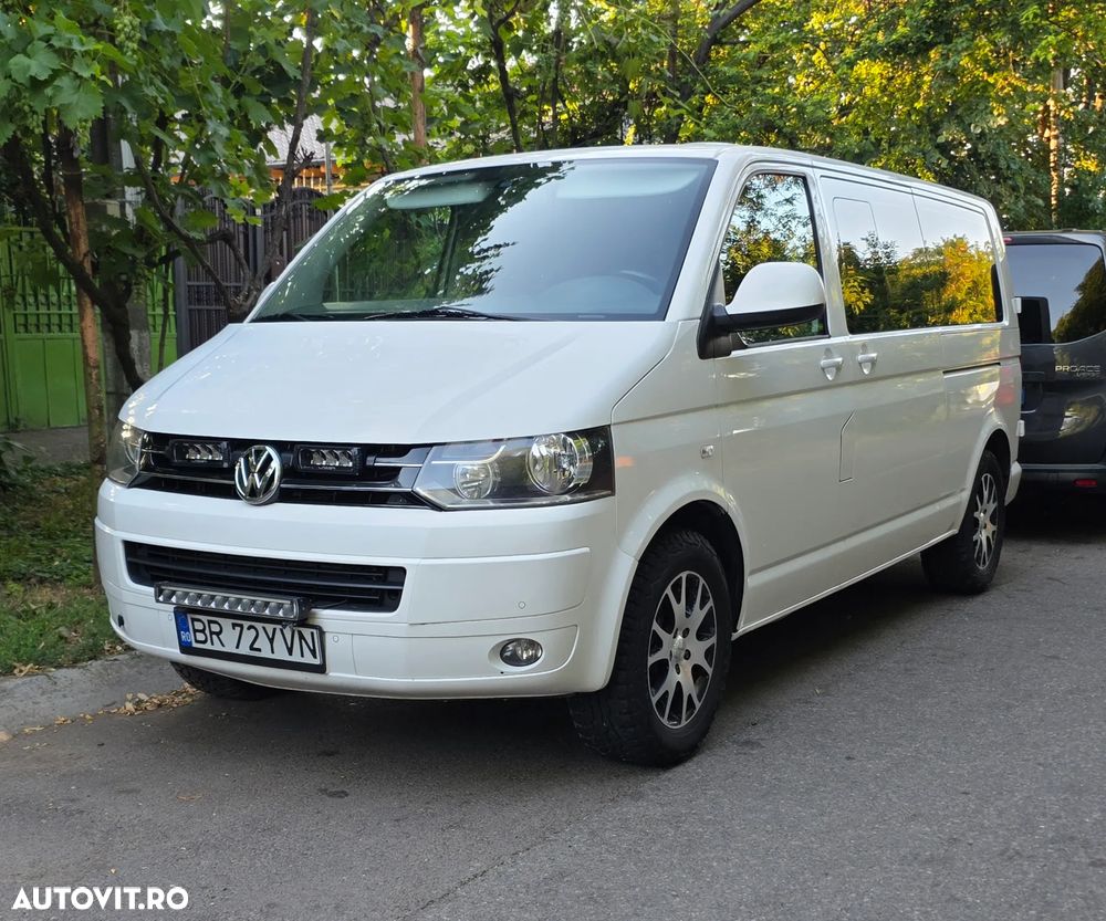 Volkswagen Caravelle - 2