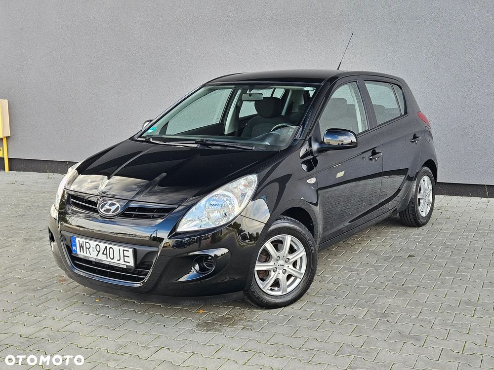 Hyundai I20