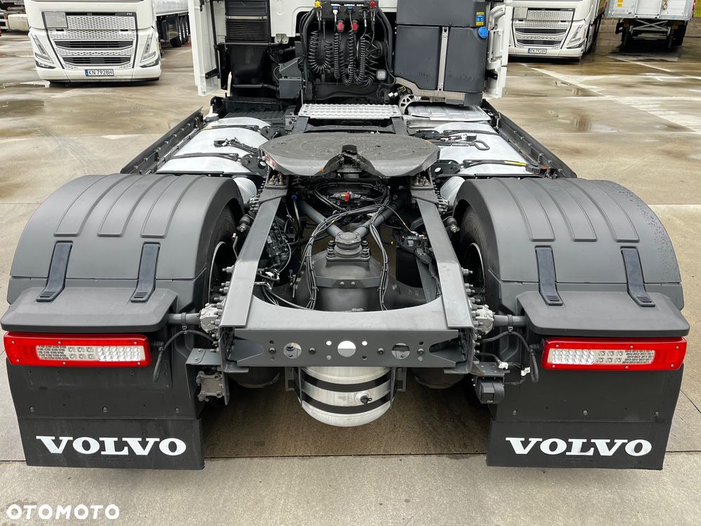 Volvo FH500 Standard // 2024Rok // Parkclima // ACC // LED // Radary // Vecto 3 // - 10