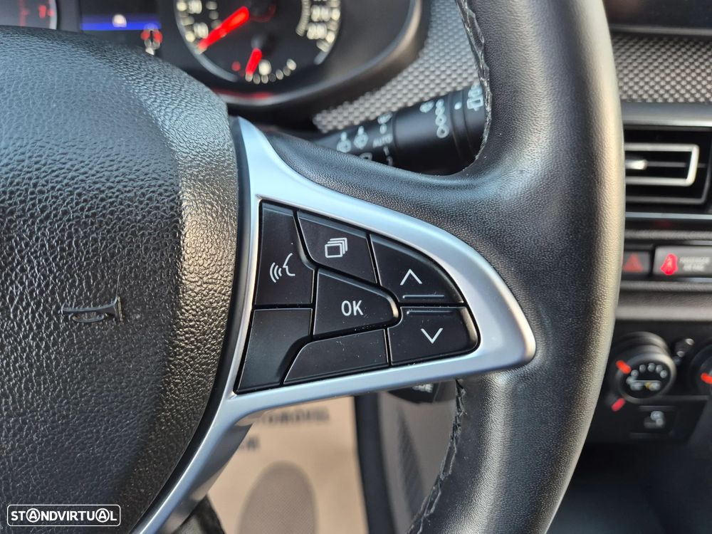 Dacia Sandero 1.0 TCe Comfort - 27