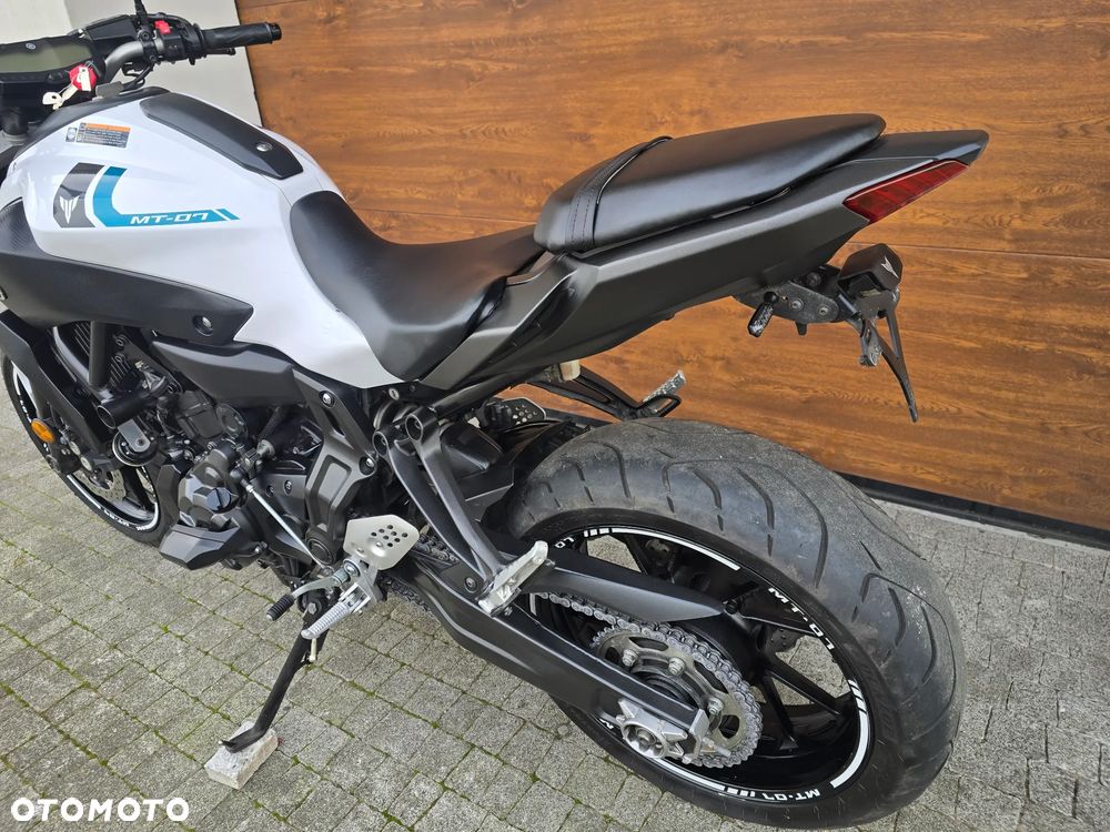 Yamaha MT - 33