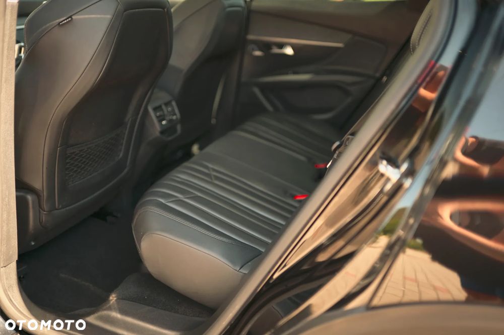 Peugeot 3008 BlueHDi 130 Stop & Start Allure - 17