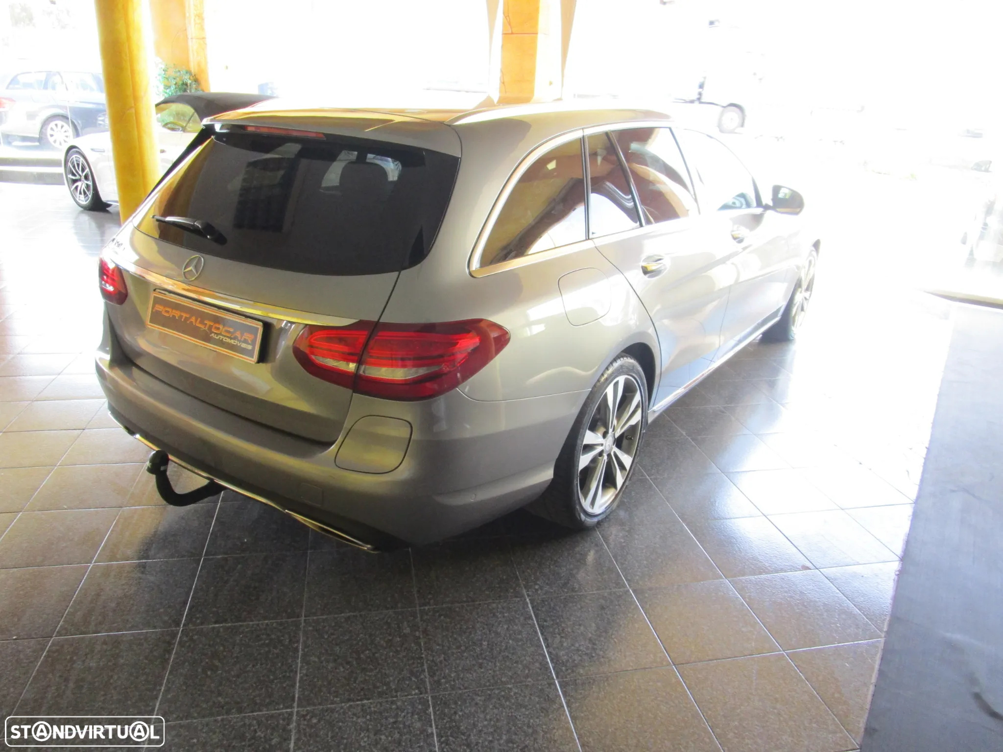 Mercedes-Benz C 350 e - 5