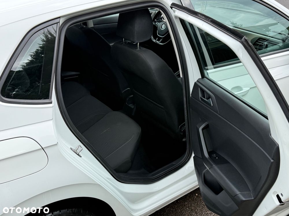 Volkswagen Polo 1.0 Comfortline - 14
