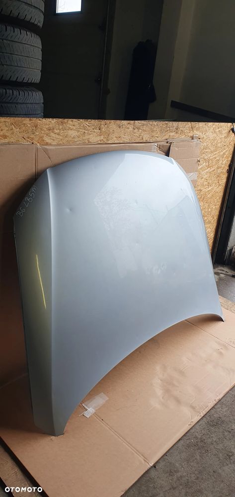 Maska przód przednia VW Passat B6 LB5M - 2
