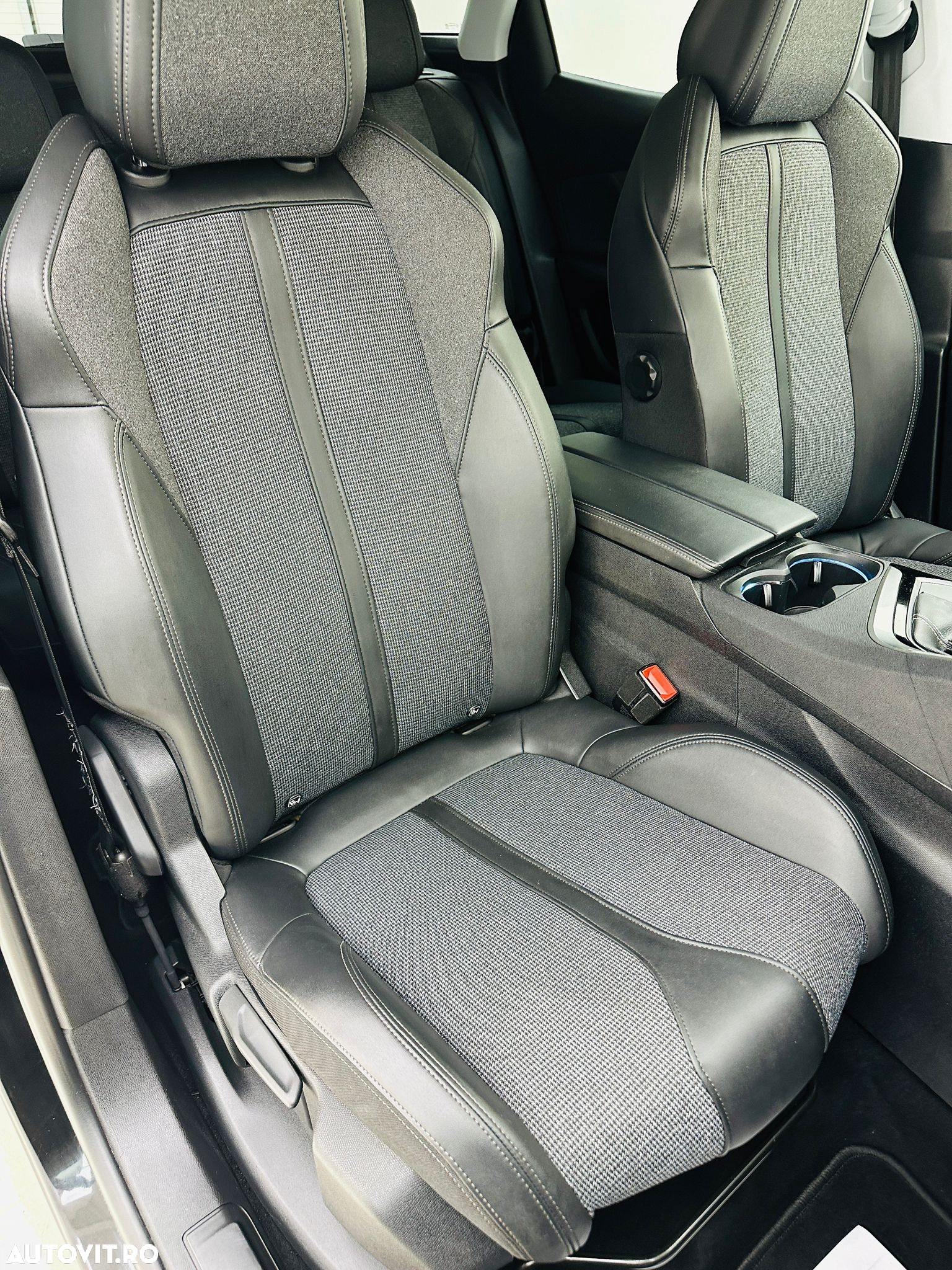 Peugeot 3008 - 21