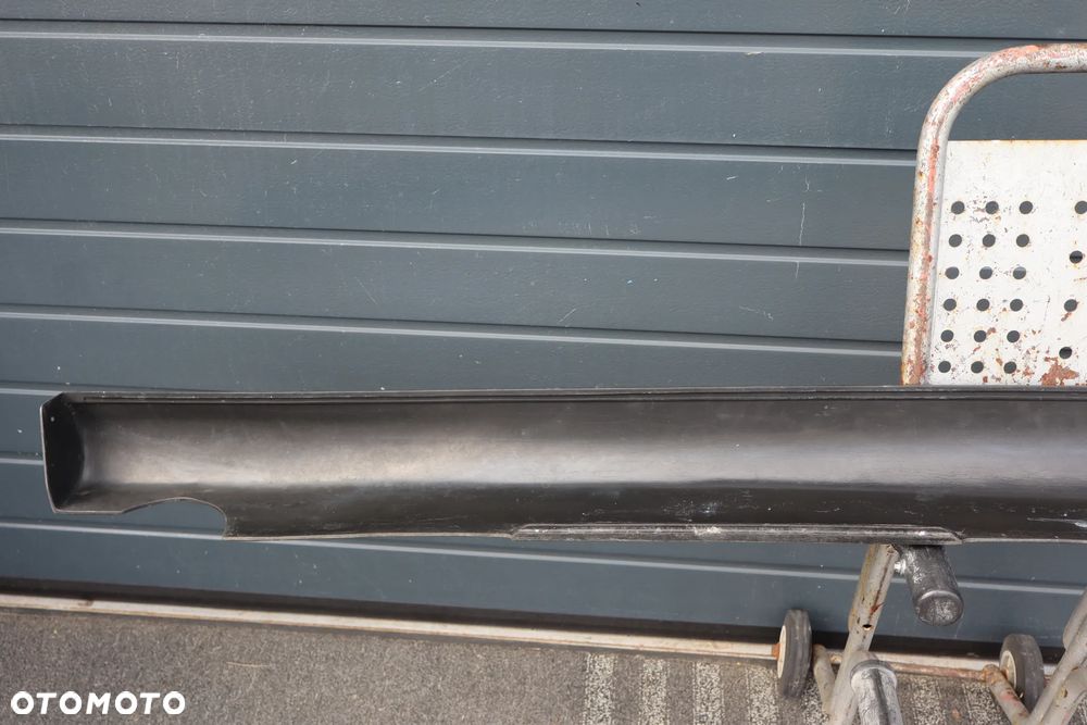 NOWA LISTWA PROGOWA PRÓG PRAWA LEWA VW GOLF V 5 1K0 CARACTERE CA120150L CA120150R - 26