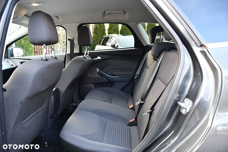 Ford Focus 1.5 EcoBlue Start-Stopp-System TITANIUM DESIGN - 22