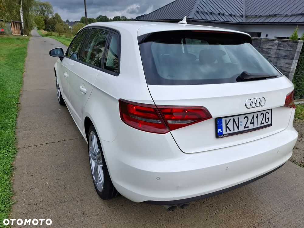 Audi A3 Sportback 2.0 TDI Ambition - 10