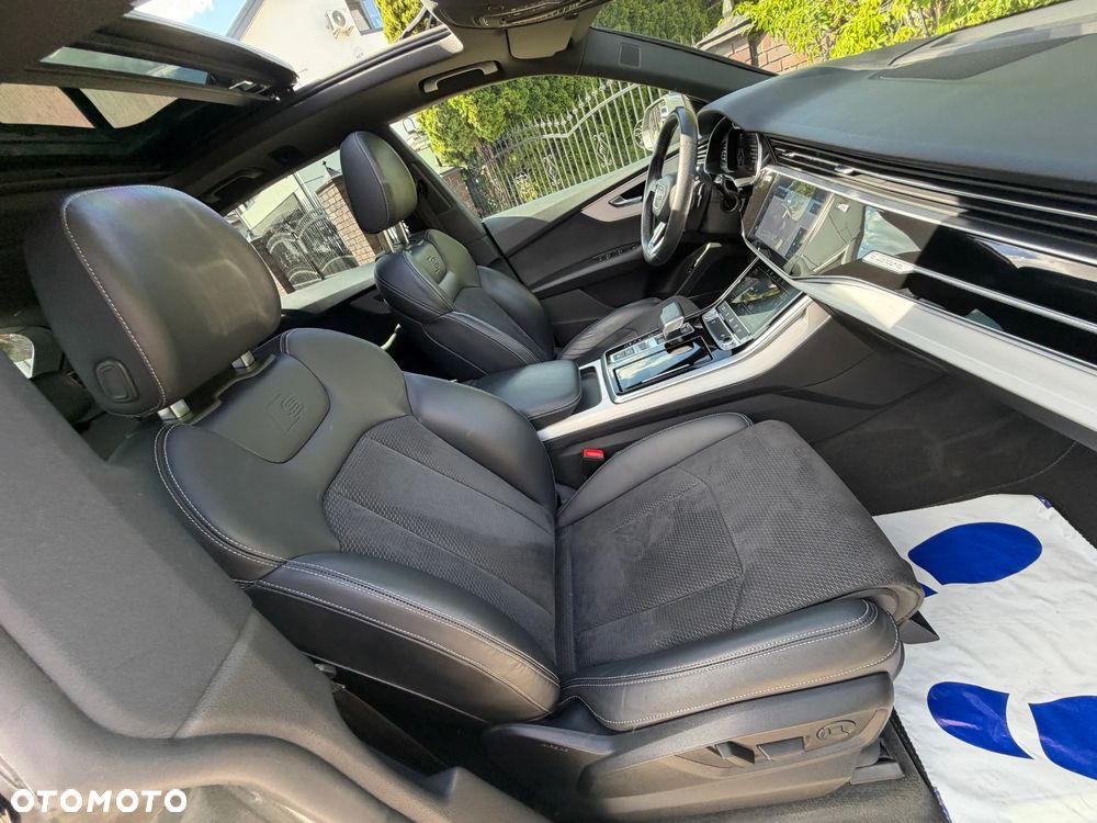 Audi Q8 55 TFSI mHEV Quattro Tiptronic - 13