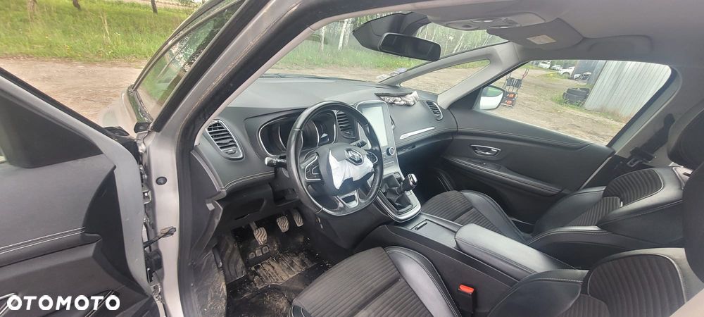 Renault Scenic ENERGY TCe 130 INTENS - 13