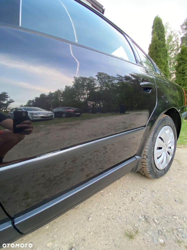 Volkswagen Passat - 28
