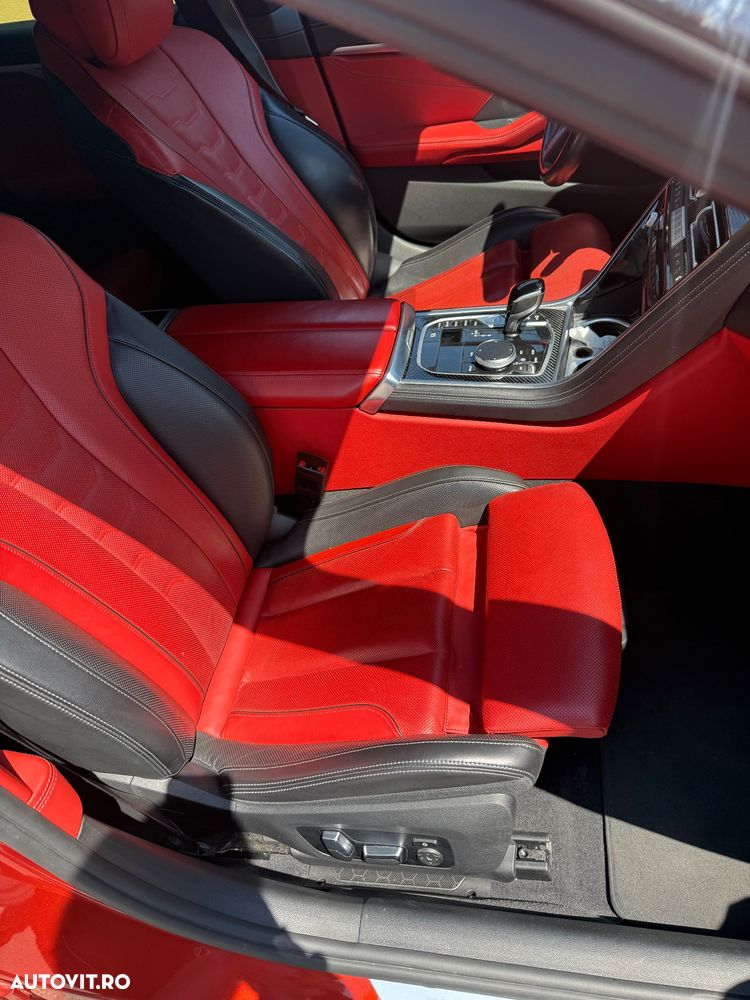 BMW Seria 8 840i - 11