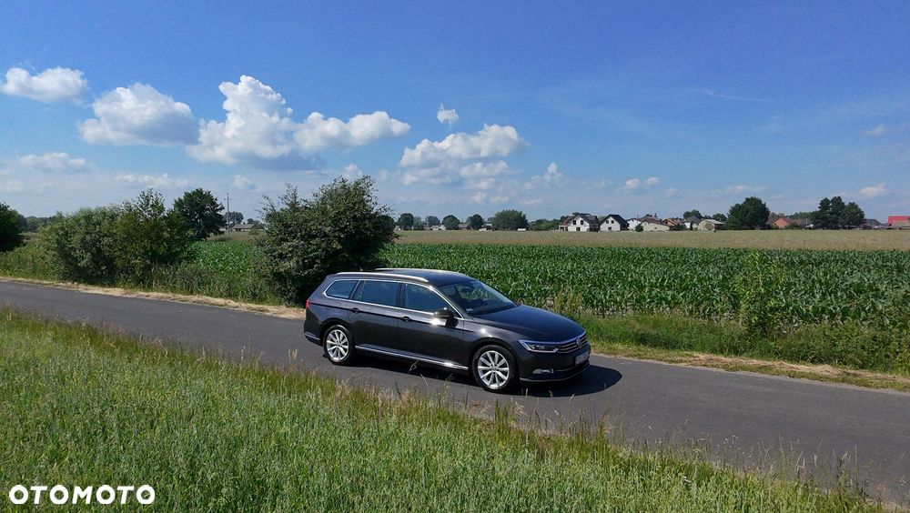 Volkswagen Passat 2.0 TDI BMT Highline DSG7 - 25
