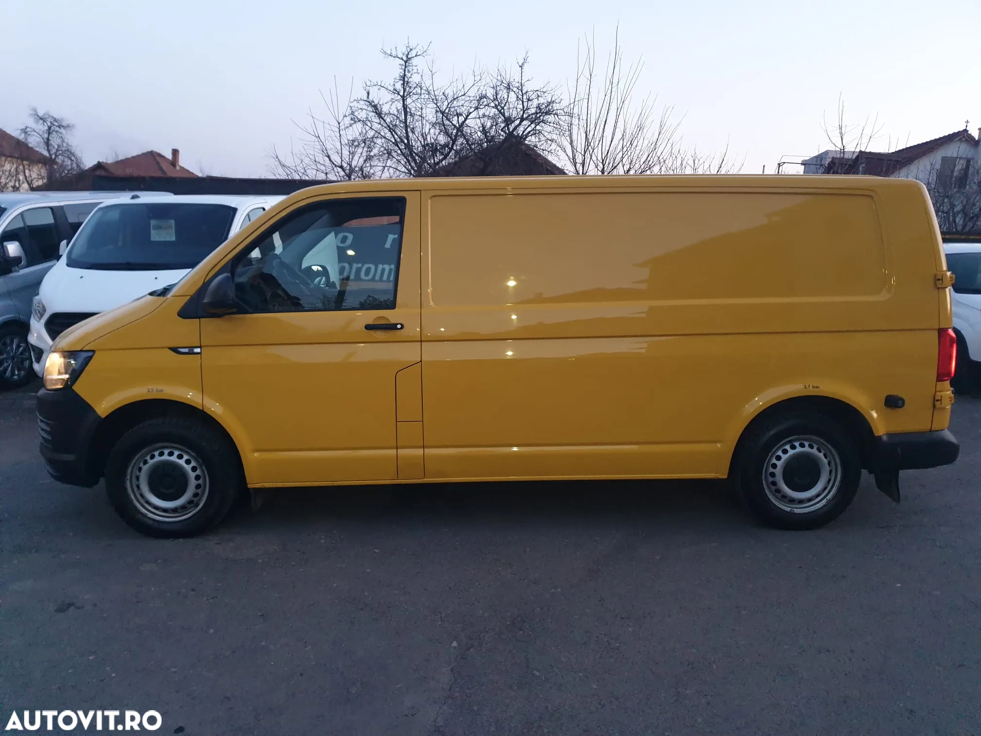 Volkswagen Transporter Kombi T6 2.0 TDI 75 kW LR - 4