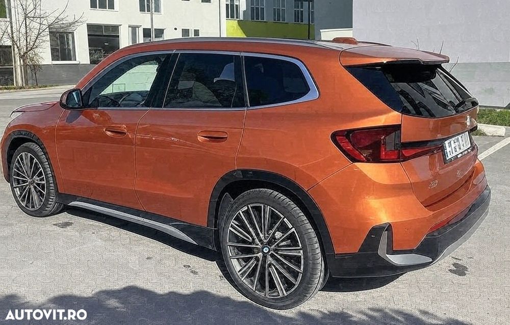 BMW X1 2023 photo 2