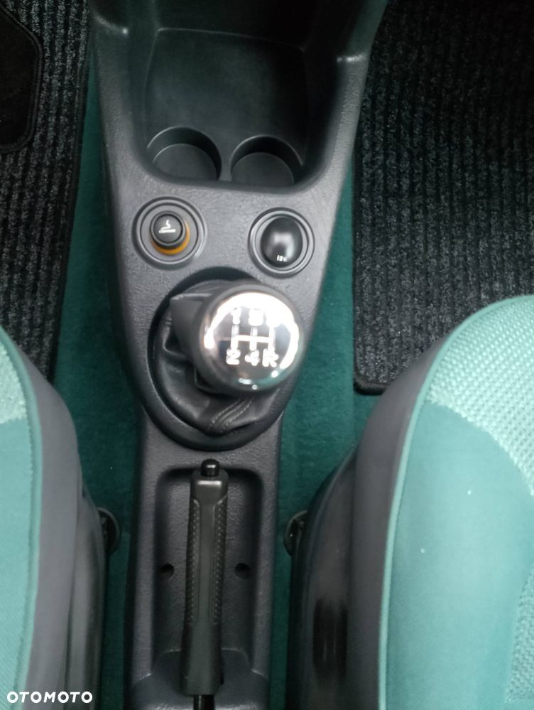 Citroën Berlingo 1.6i Pakiet Plus - 16