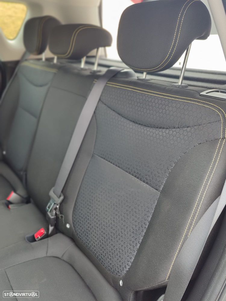Kia Soul 1.6 CRDi TX - 14