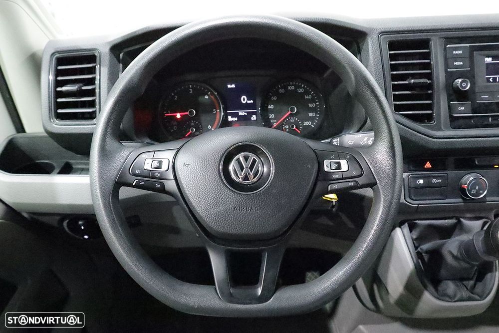 VW crafter 35 2.0 tdi l3h3 médio ta - 9