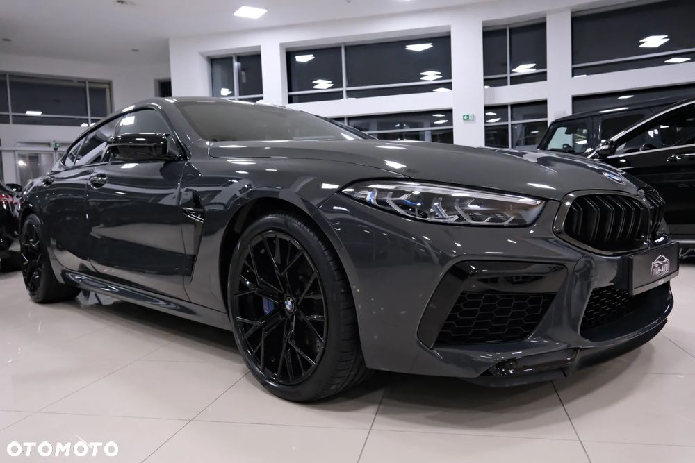 BMW M8 - 4