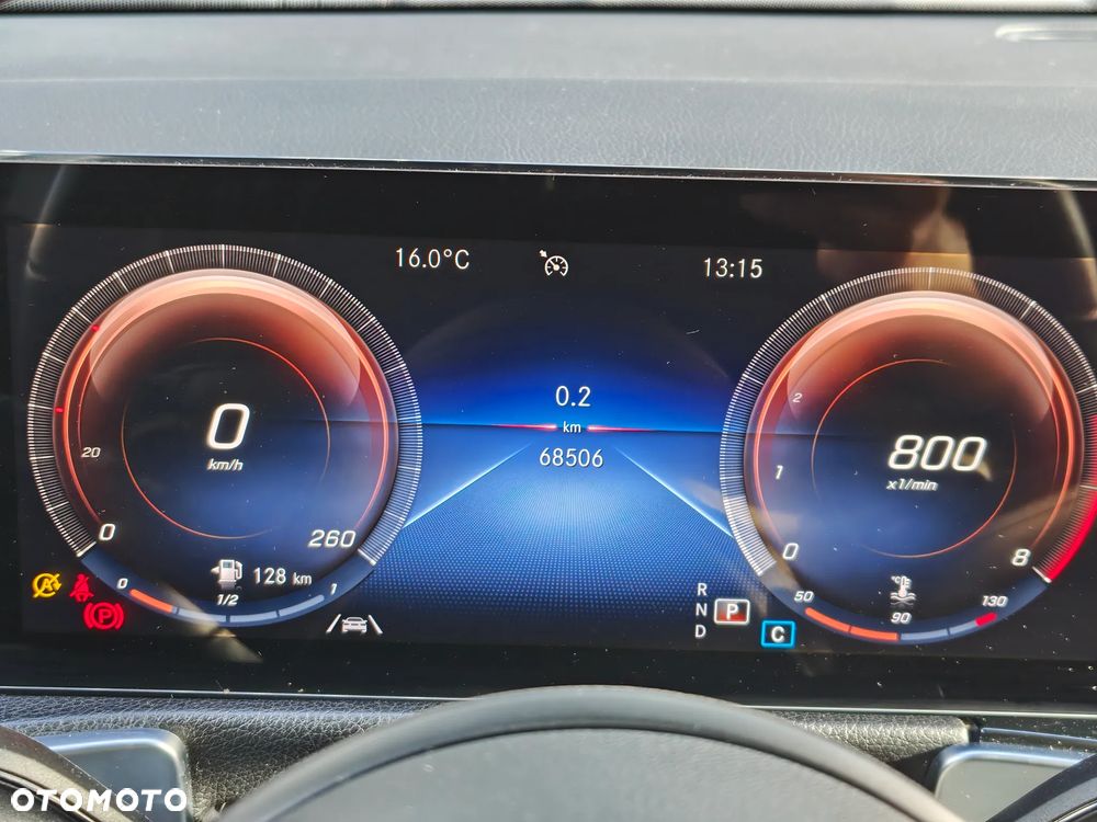 Mercedes-Benz GLB 200 4-Matic Style 8G-DCT - 12