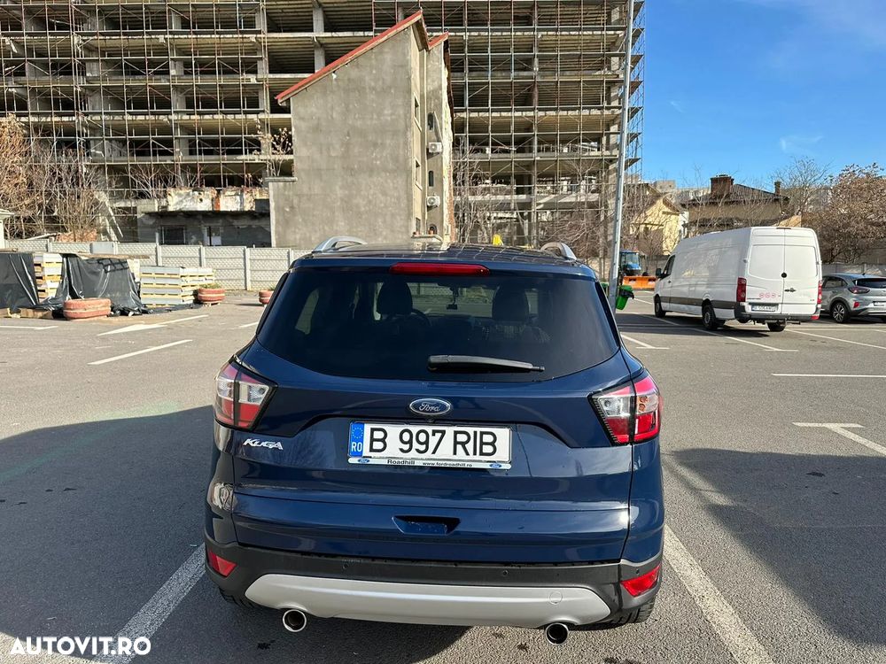 Ford Kuga 2.0 TDCi 4WD Powershift Titanium - 2