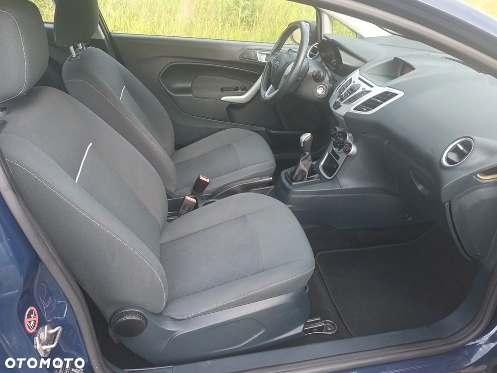 Ford Fiesta 1.25 Ambiente - 16
