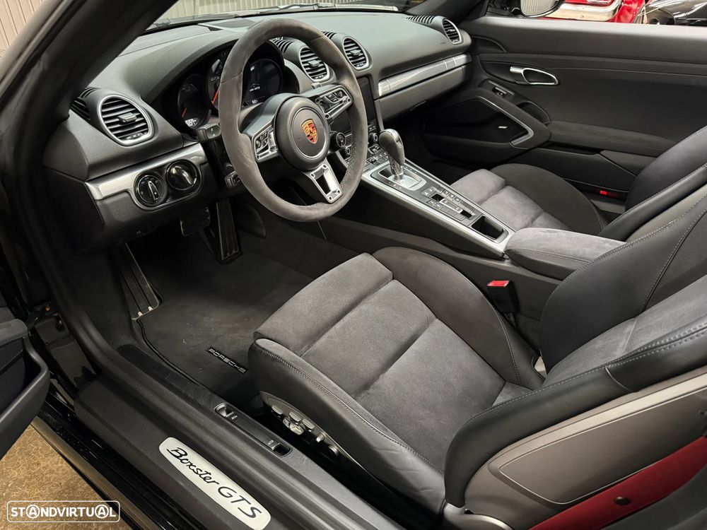 Porsche 718 Boxster GTS PDK - 24