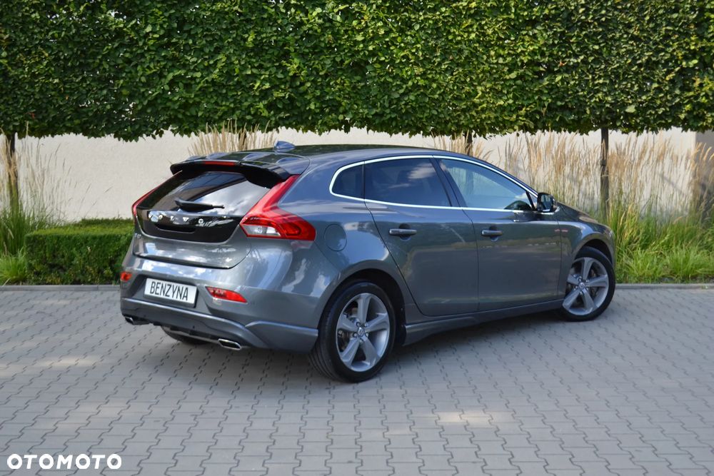 Volvo V40 - 9