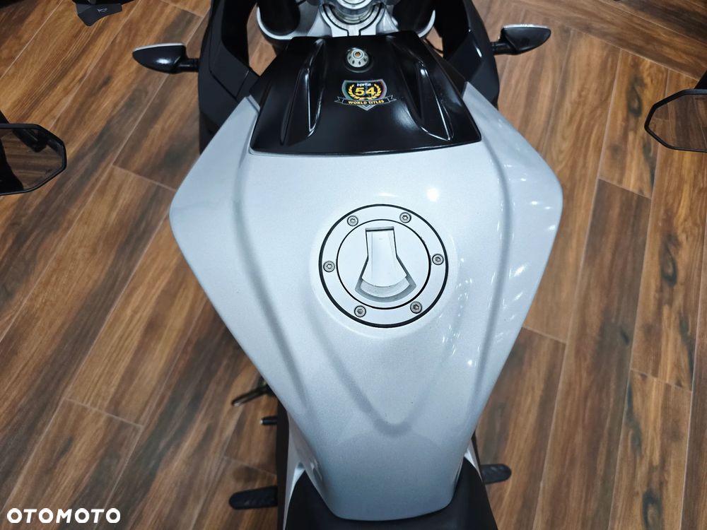 Aprilia Tuono - 17