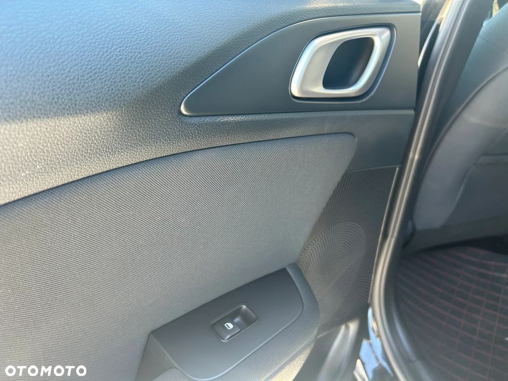 Kia Ceed 1.0 T-GDI L - 22