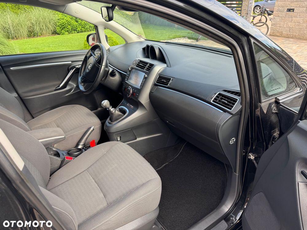 Toyota Verso 1.8 7-Sitzer Edition S+ - 25