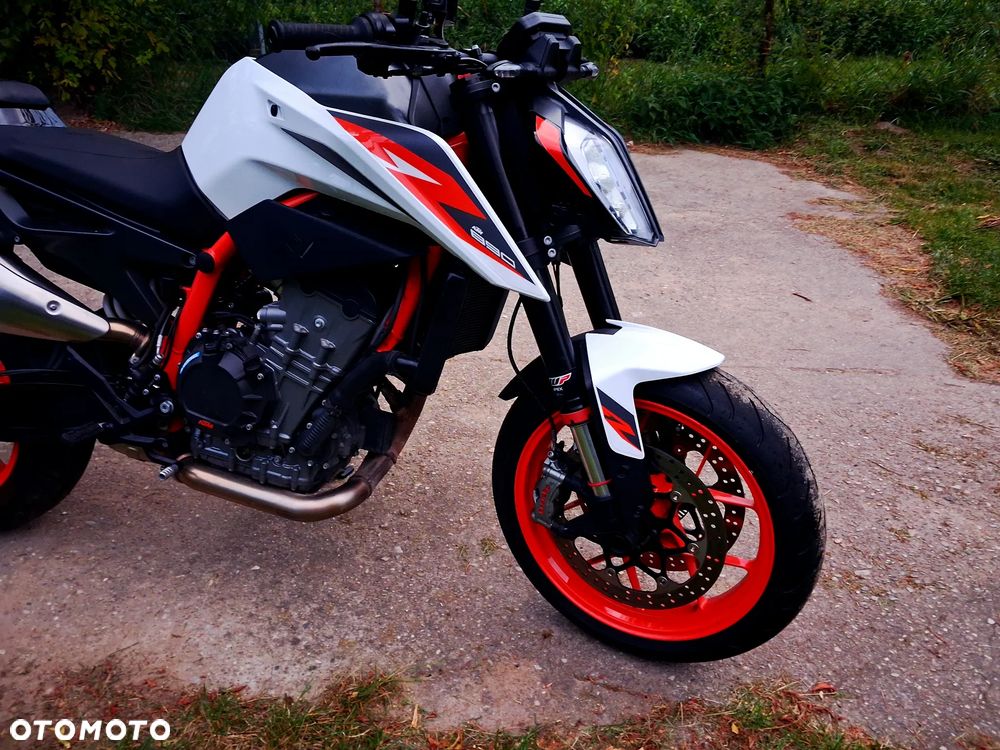 KTM DUKE 890 - 3