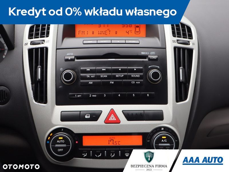 Kia Ceed - 14