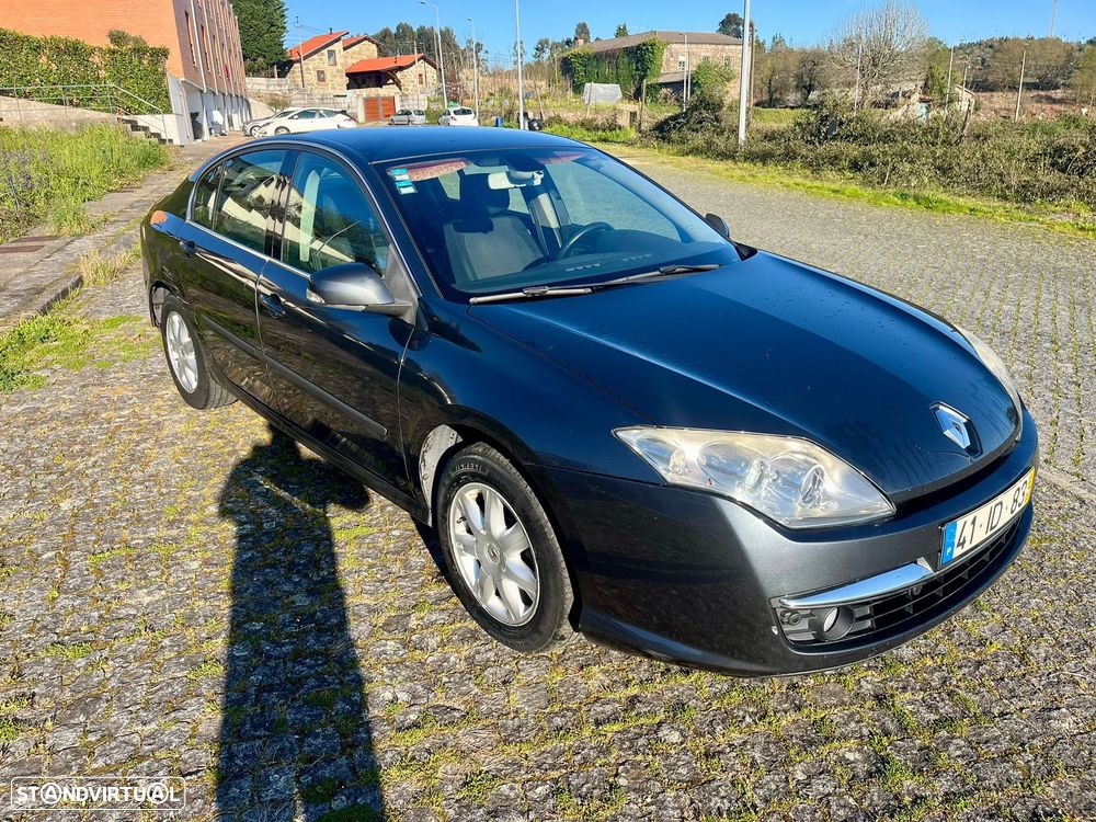 Renault Laguna 1.5 dCi Dynamique S - 4