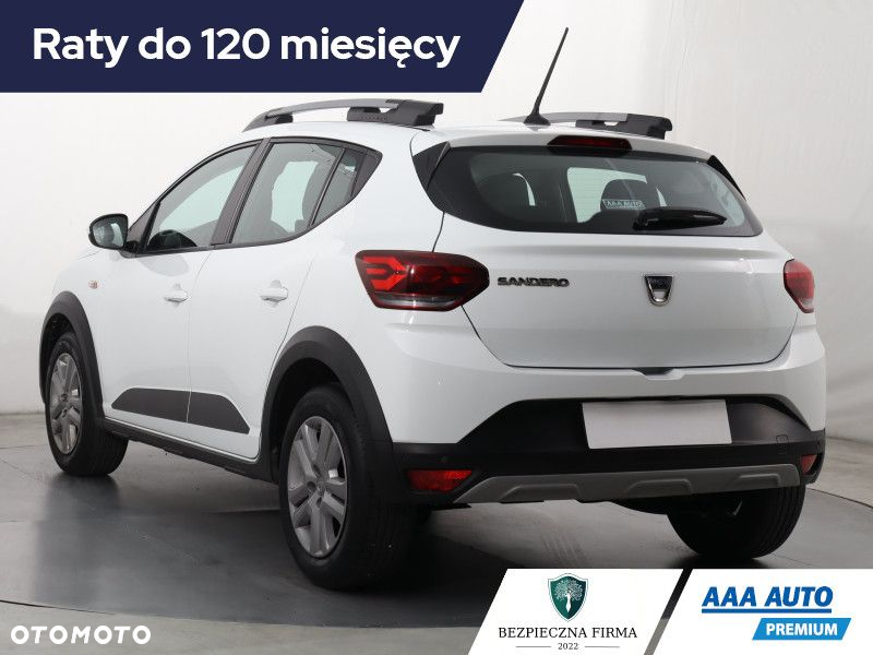 Dacia Sandero - 5