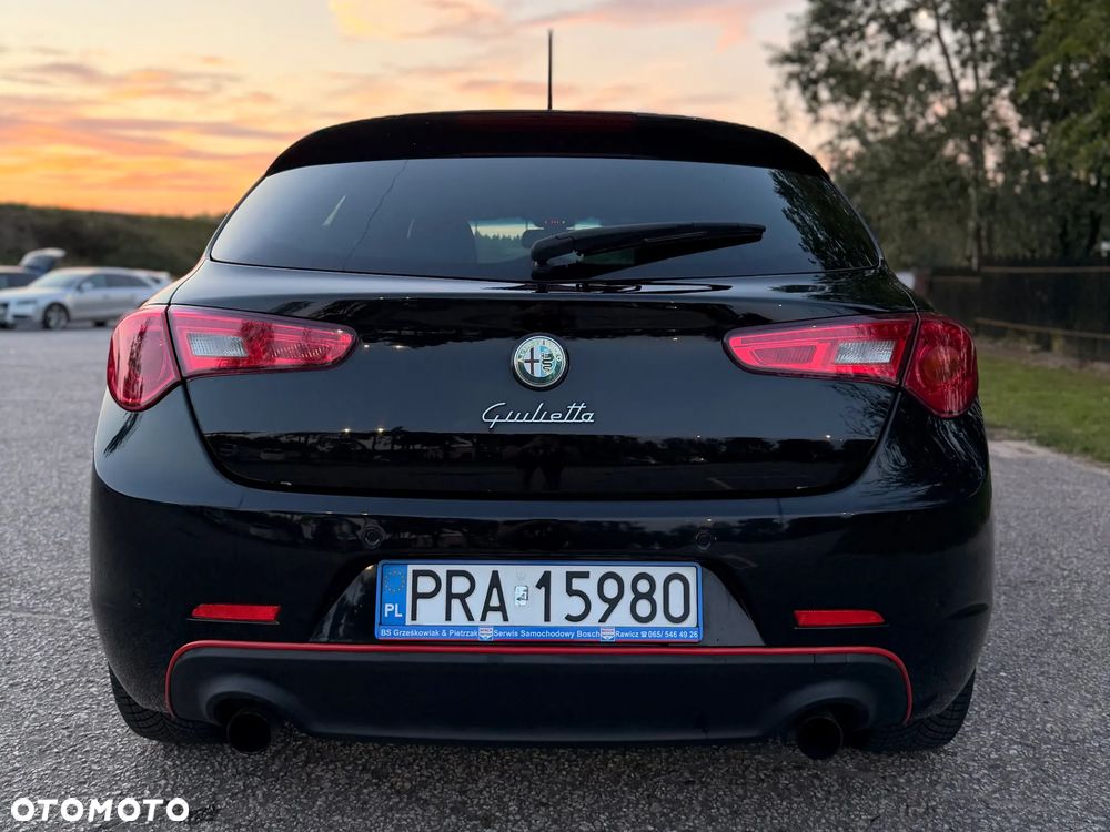 Alfa Romeo Giulietta 1.8 TBi 16V Quadrifoglio Verde - 10