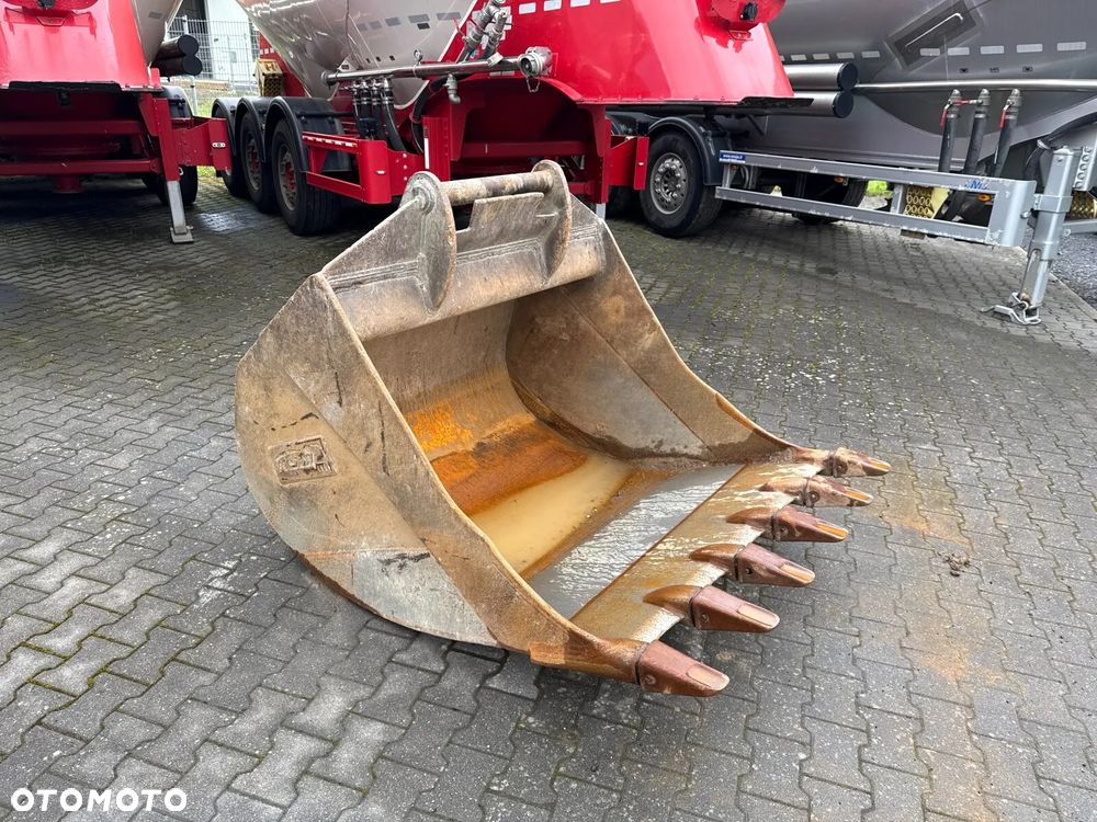 Caterpillar CAT 320 - 27