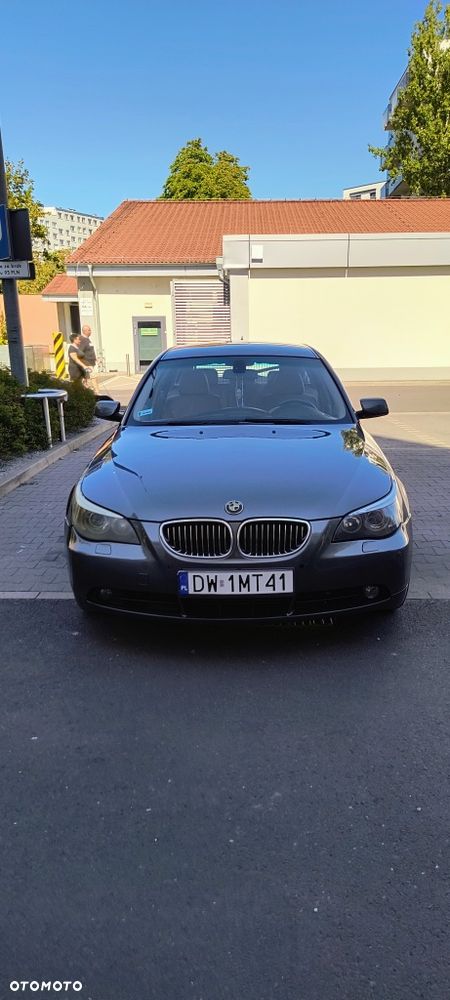 BMW 5 серии, 2004