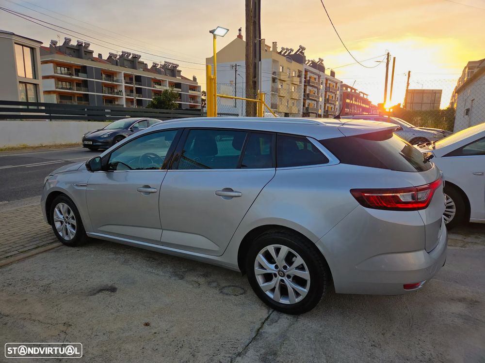 Renault Mégane Sport Tourer 1.5 Blue dCi Limited - 11