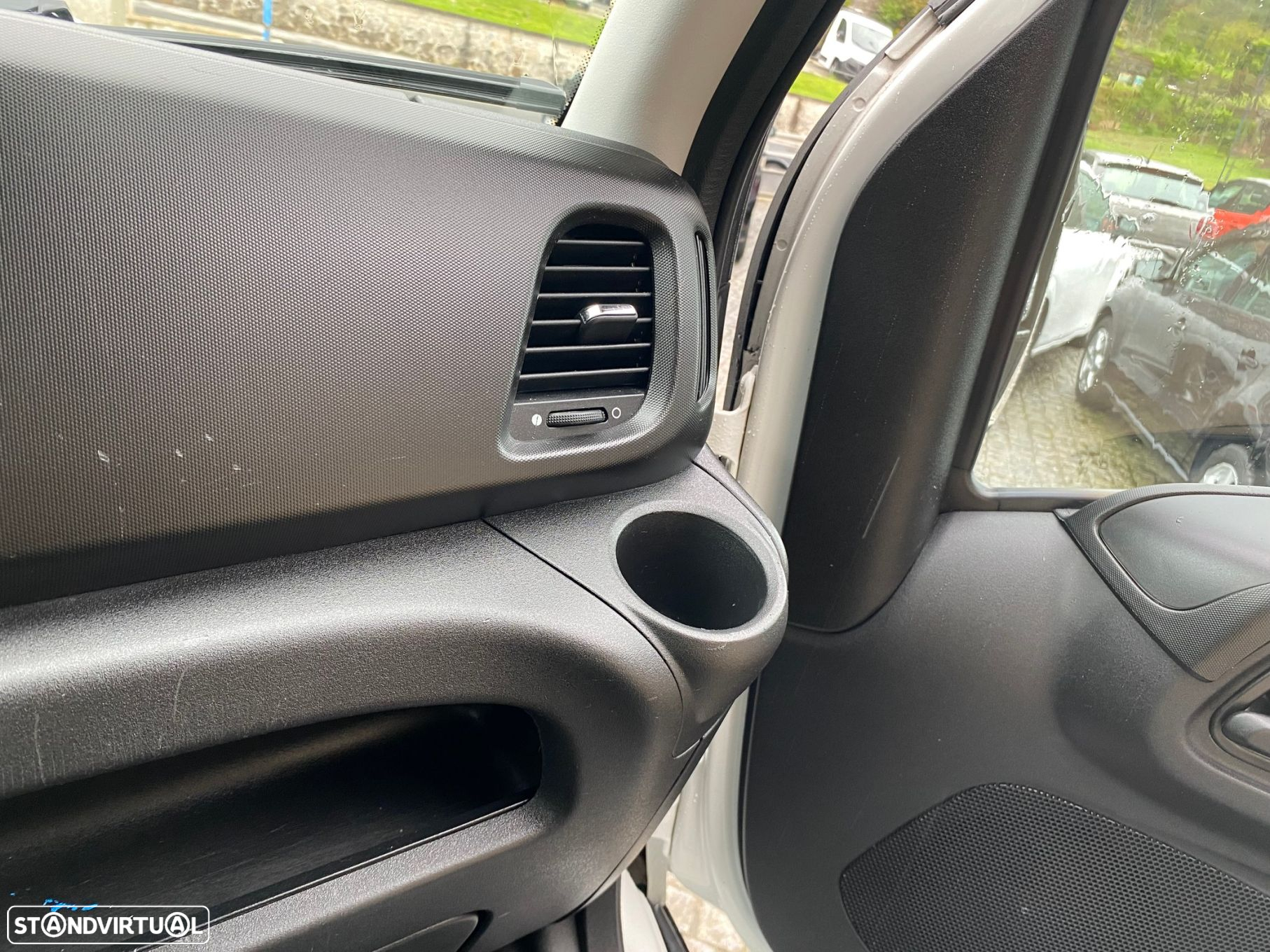 Iveco Daily 2.3 35C14 4100 CD - 11