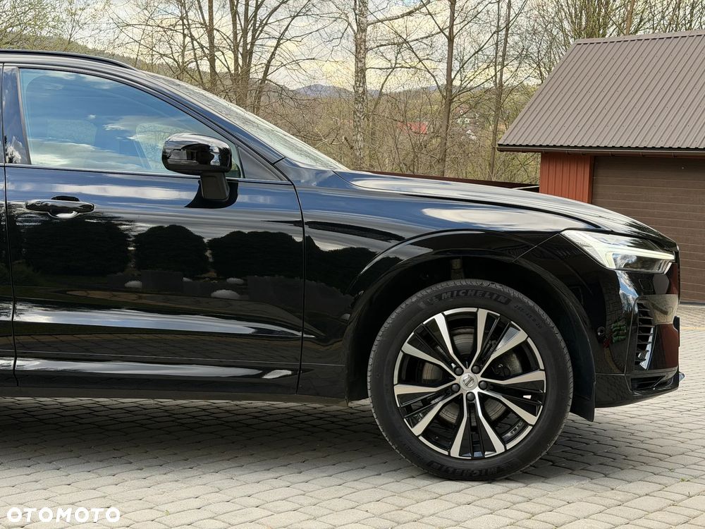 Volvo XC 60 T8 AWD Plus Dark - 12