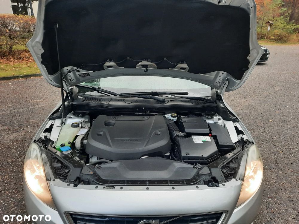 Volvo V40 - 22