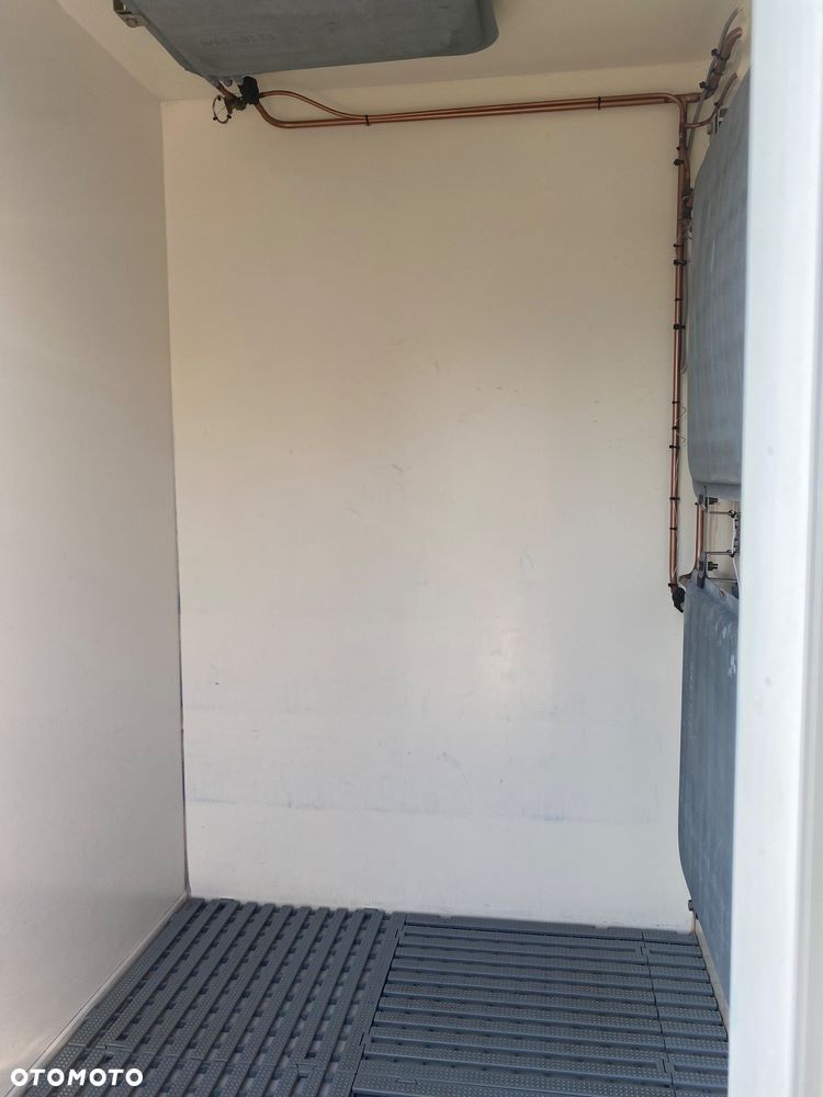 Renault Mroźnia-chłodnia - 16