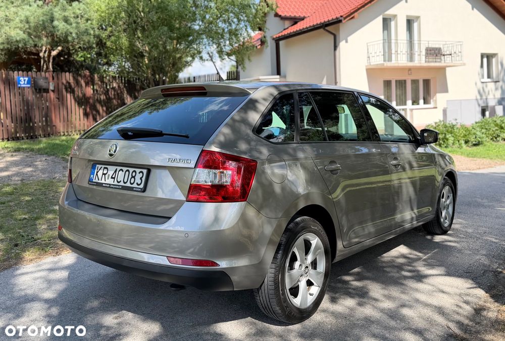 Skoda RAPID 1.2 TSI Elegance - 8