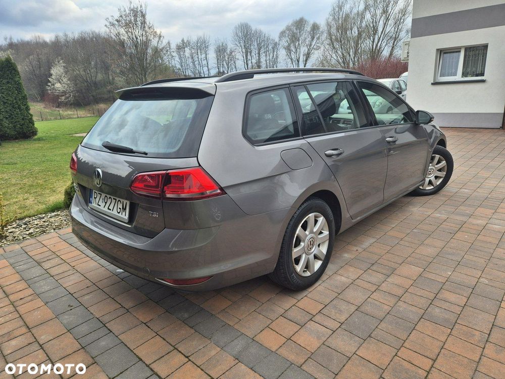Volkswagen Golf Variant - 5